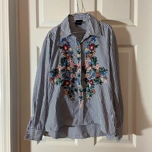 Cliche Floral Embroidered Button Up Navy Striped Long Sleeve Shirt Sz Medium GUC